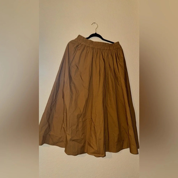 Fall Skirt - Picture 1 of 2